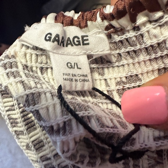 garage dress - Picture 3 of 3